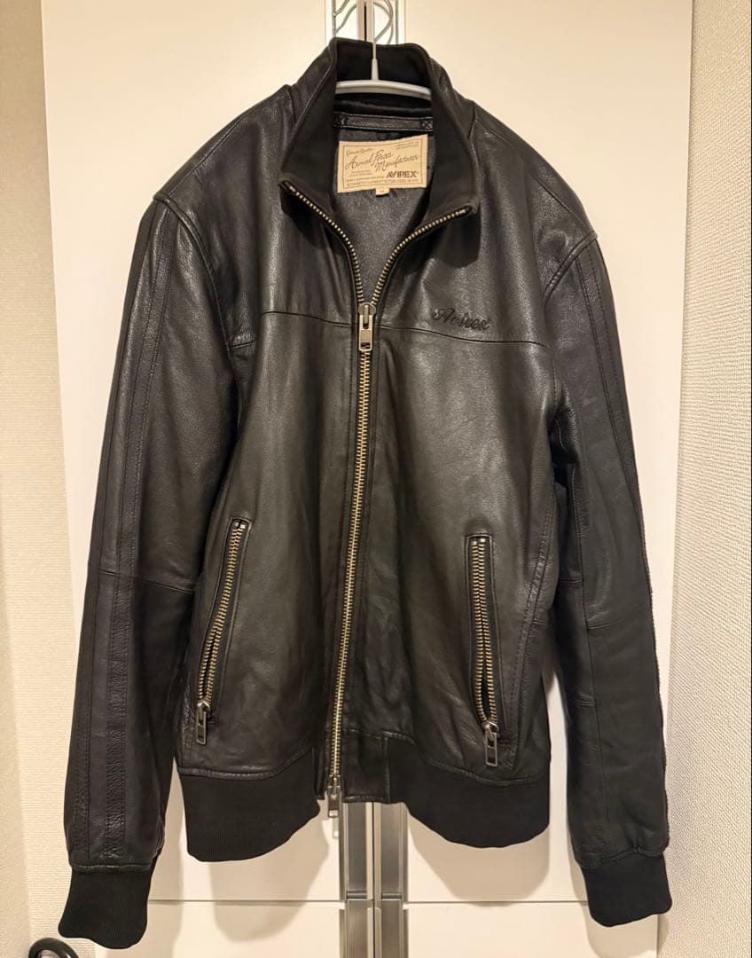 【美品】AVIREX ブラックレザージャケット本革