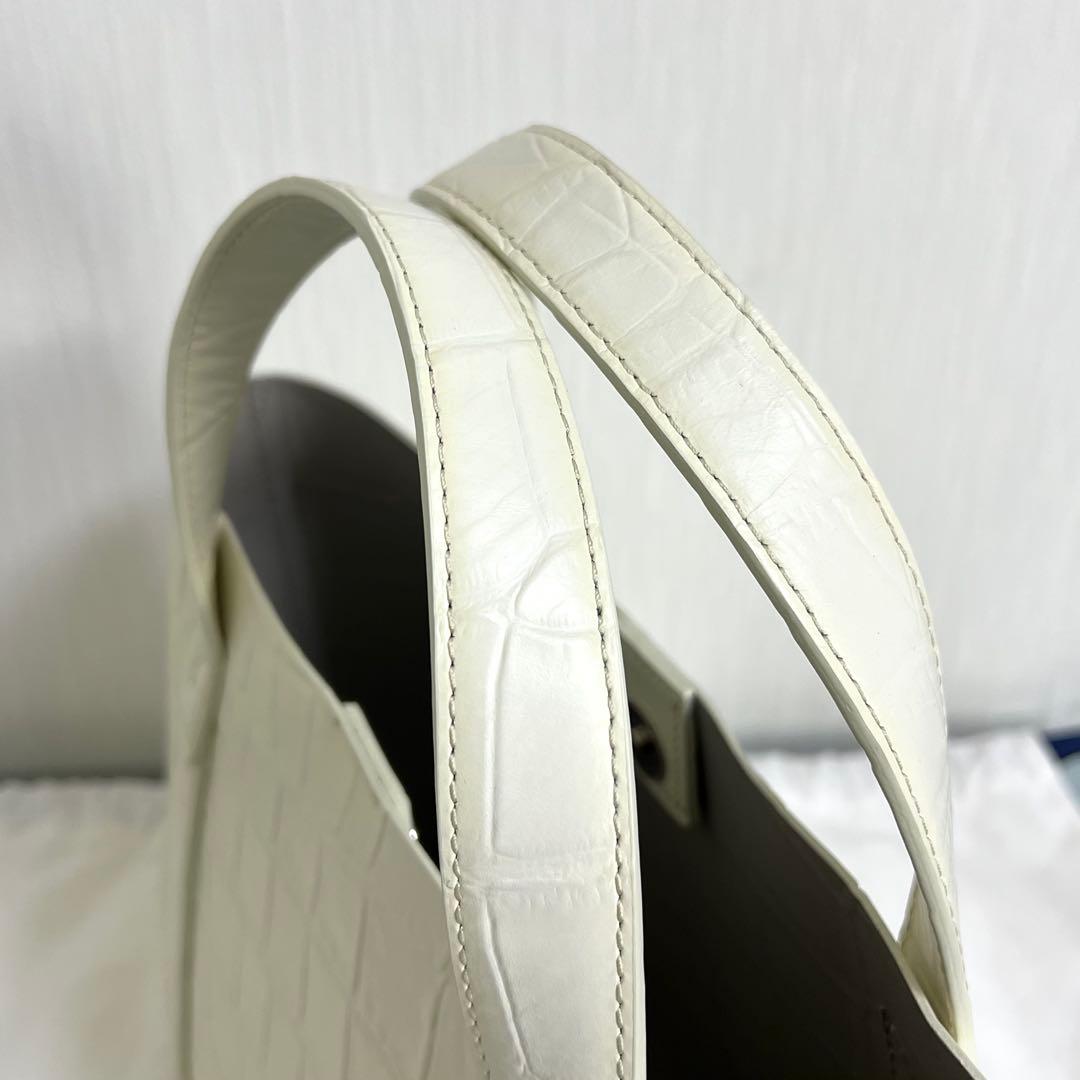 『未使用級』PELLE MORBIDA ペッレモルビダ　クロコ型押し　トート