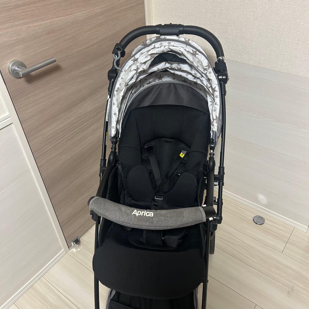 Aprica ベビーカー ブラック　ラクーナエアー　コンパクト