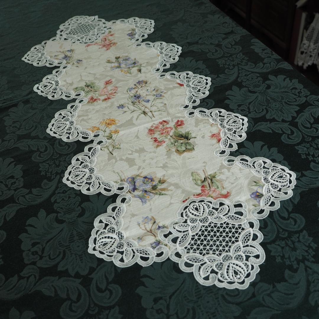 ミーシャです