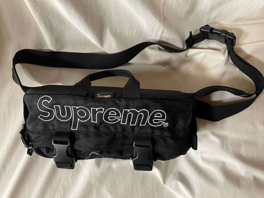 Supreme シュプリーム 2019AWボディバッグ