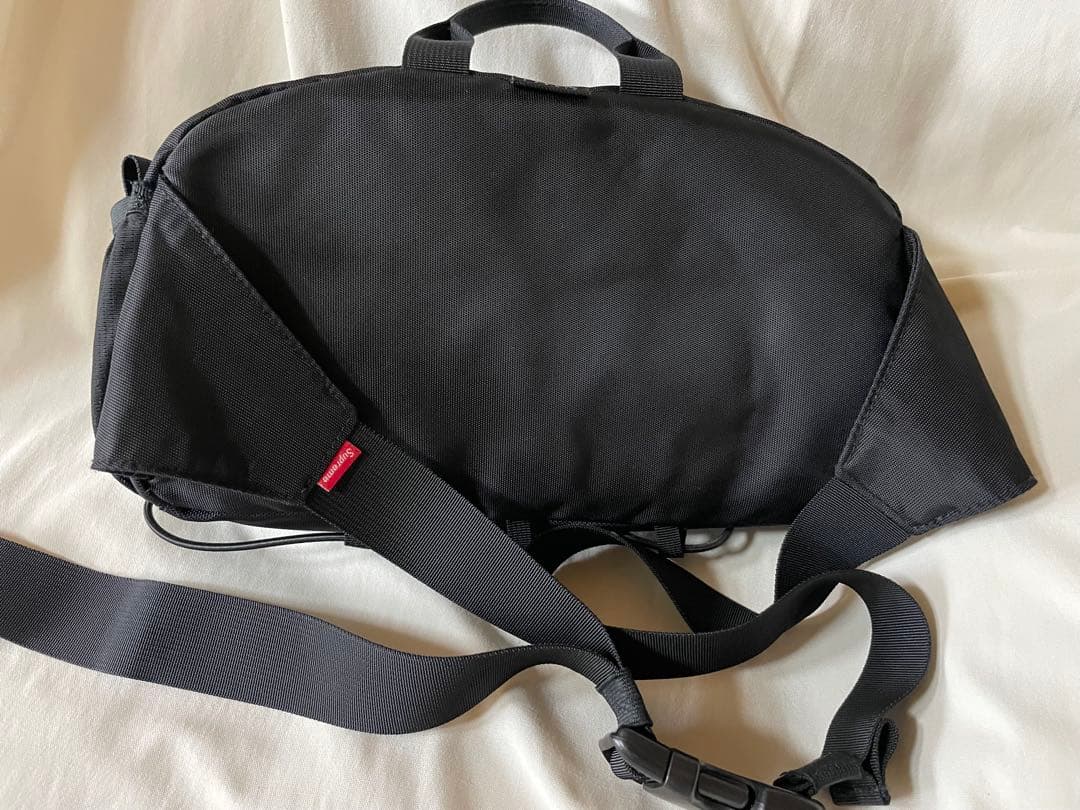Supreme シュプリーム 2019AWボディバッグ