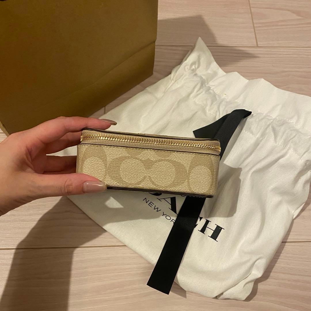 【新品未使用】COACH ラージ ジュエリー ボックス シグネチャー キャンバス
