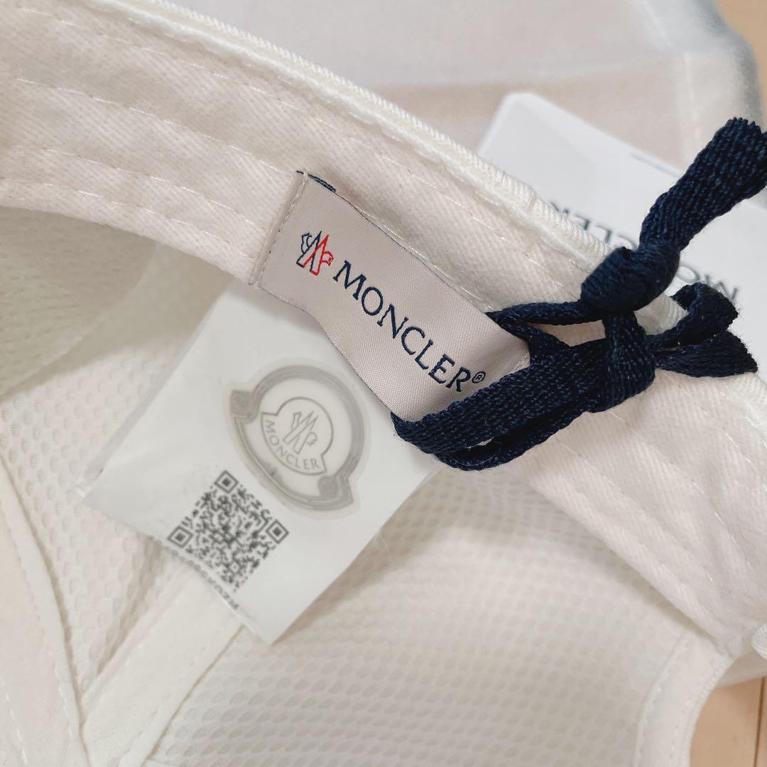 MONCLER ホワイト ベースボールキャップ
