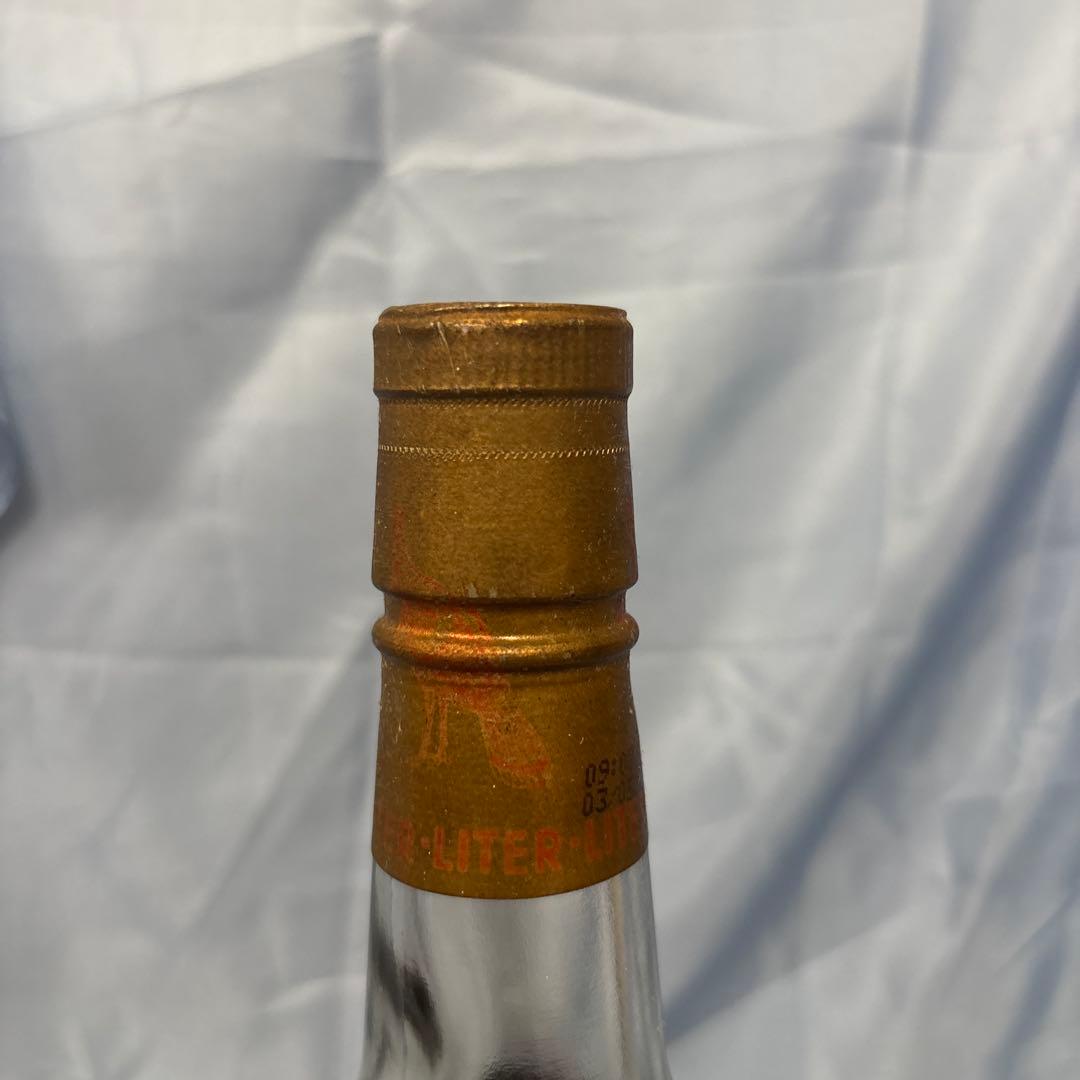 ワイルドターキー 8年 旧ボトル　1000ml