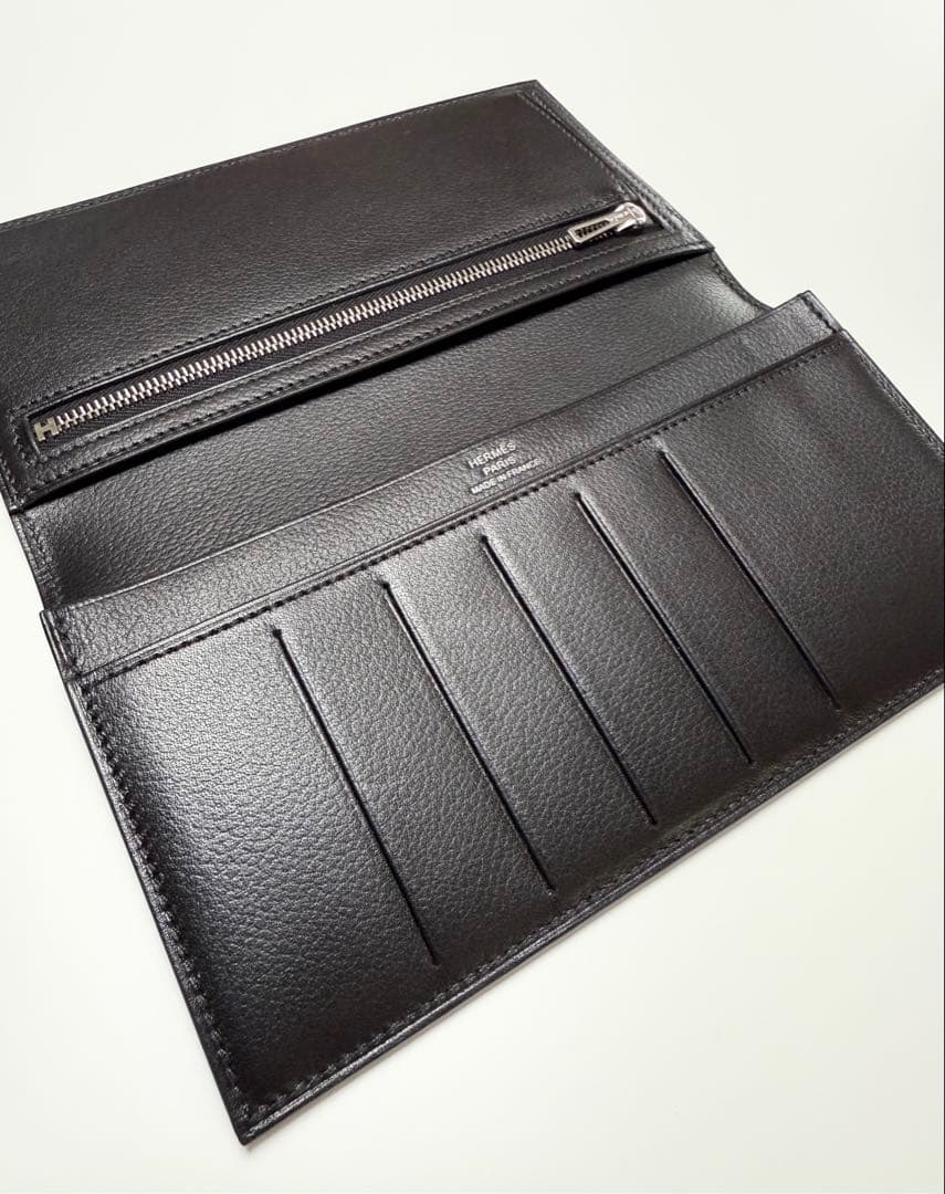 HERMES ブラック レザー 長財布 2025年製