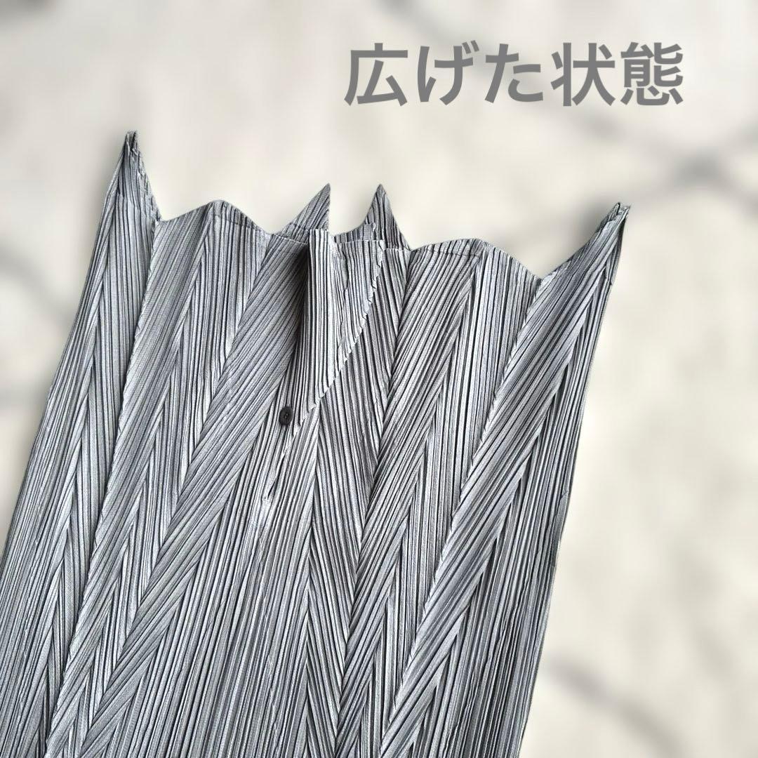 PLEATS PLEASEイッセイミヤケ　変形ブラウス　グレー　サイズ3