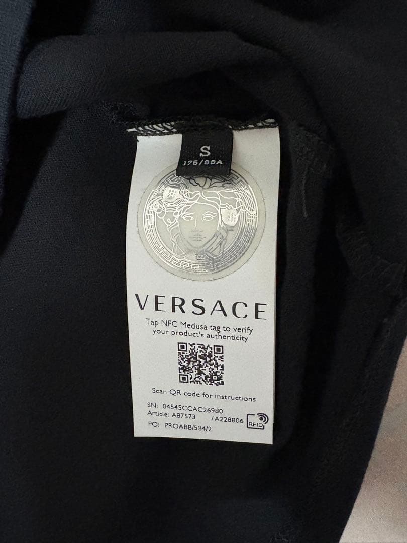 VERSACE ブラック Tシャツ S