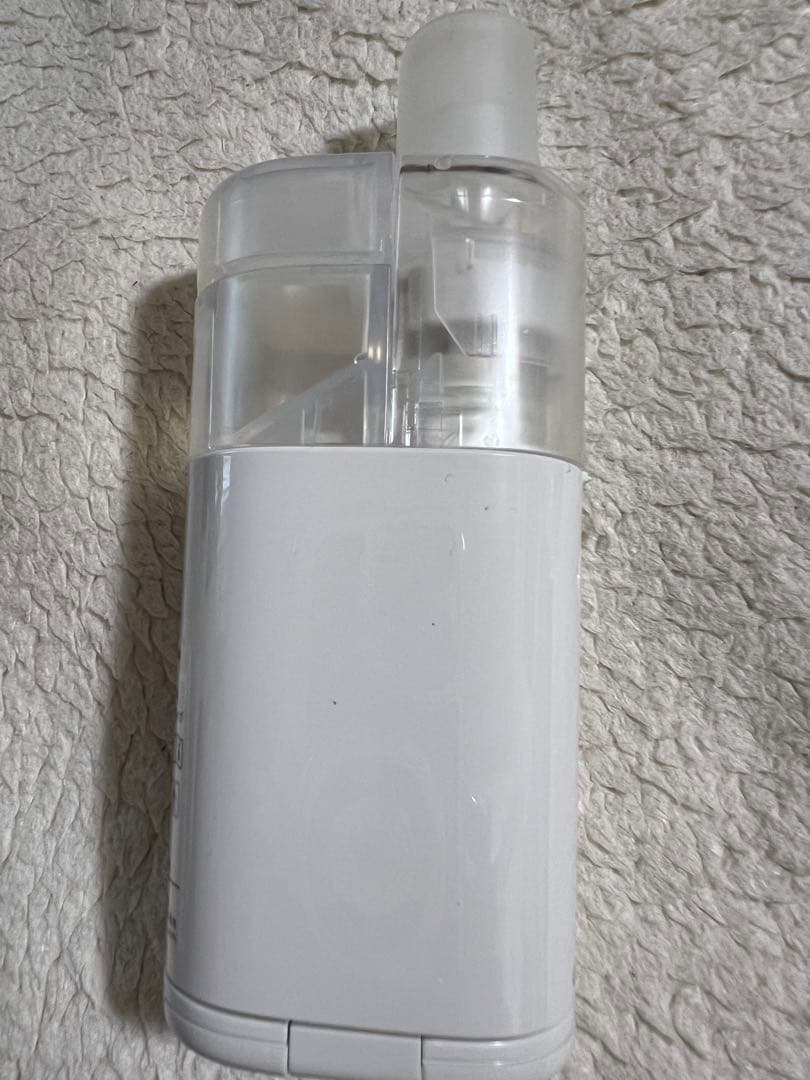 専用となりました。OMRON NE-U100 メッシュ式ネブライザー　超美品