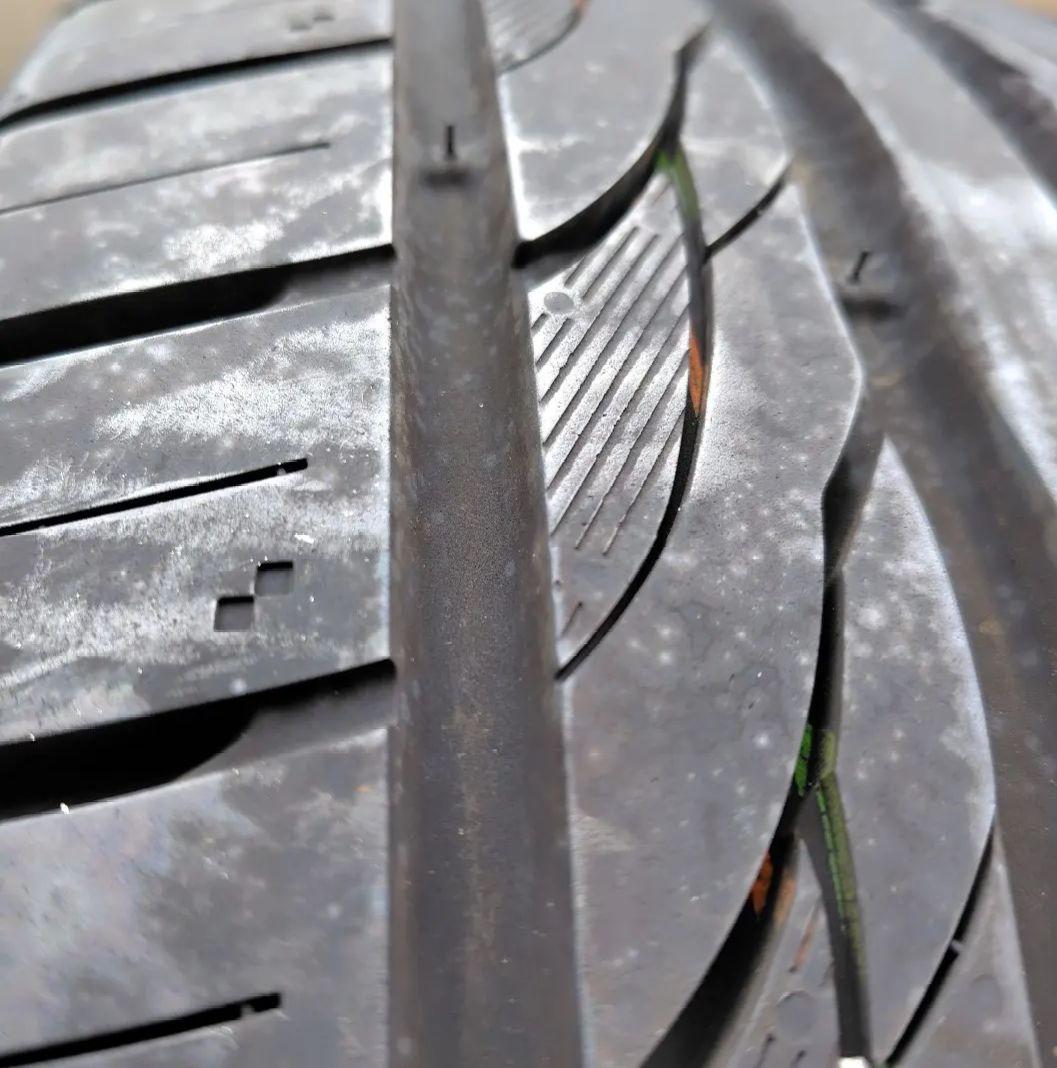 クムホ ECSTA PS31 225/45R18 91W 2本組　バラ売り不可