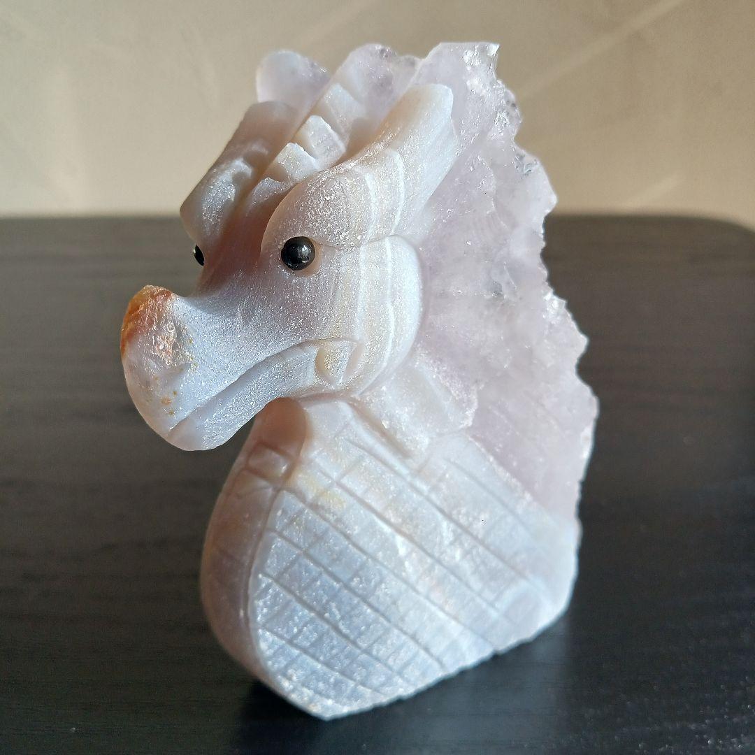龍　瑪瑙　石英クラスター　彫物　Agate