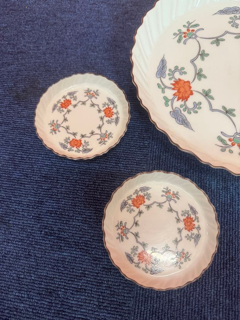 1712 其泉　皿　5客　1大4小