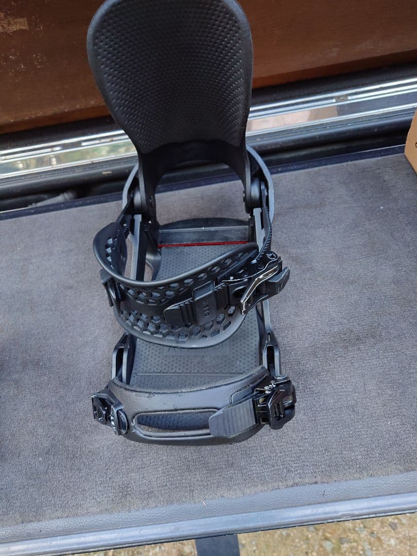 Morishima専用 CLAY スノーボードビンディング ブラック 中古品