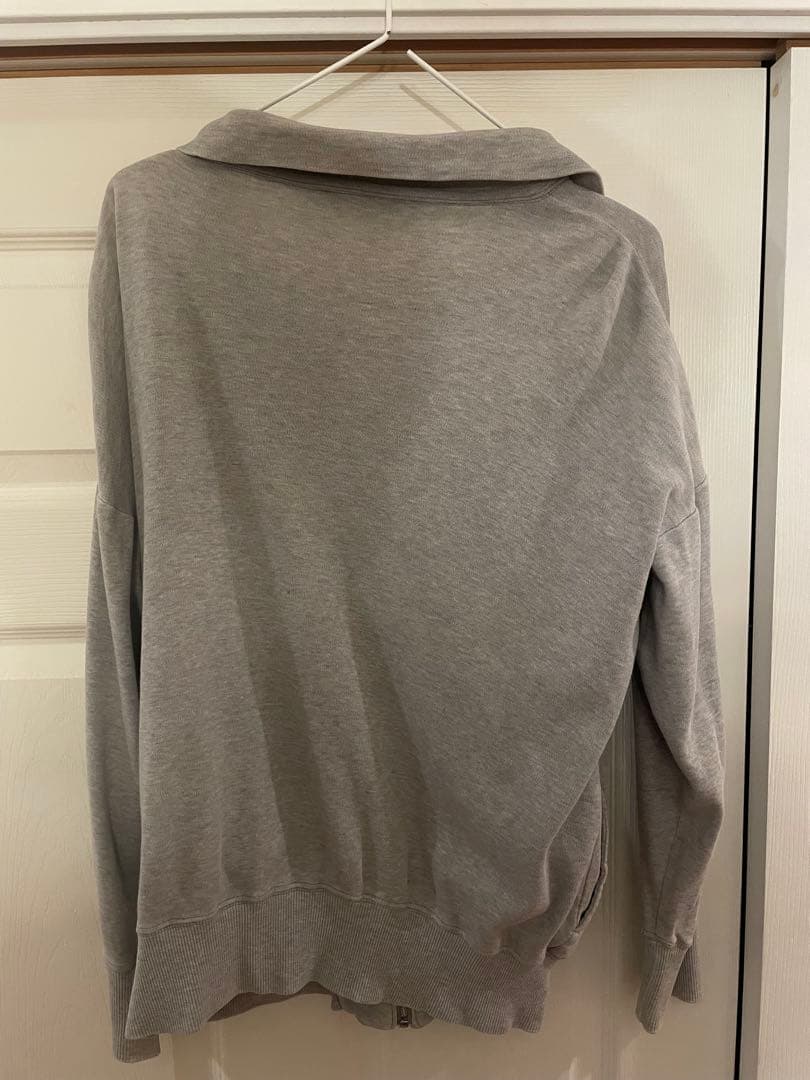 ねむたいCOMME des GARÇONSジップスウェットジャケット