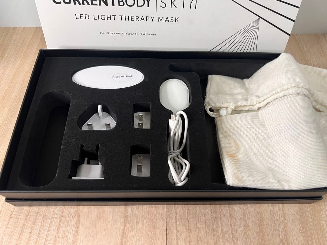 さ*な様 CURRENTBODY skin LED LIGHT THERAPY