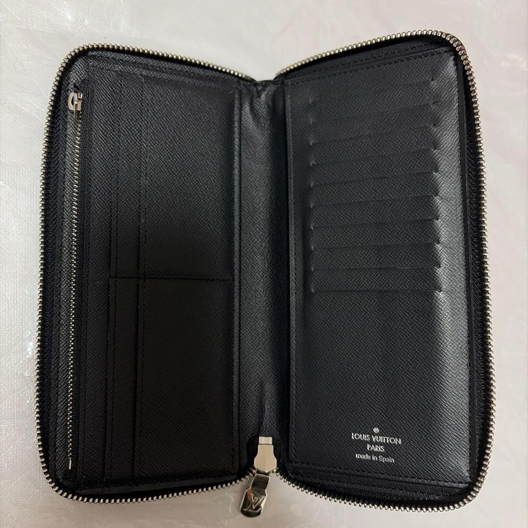 ルイヴィトン　タイガ　長材財布