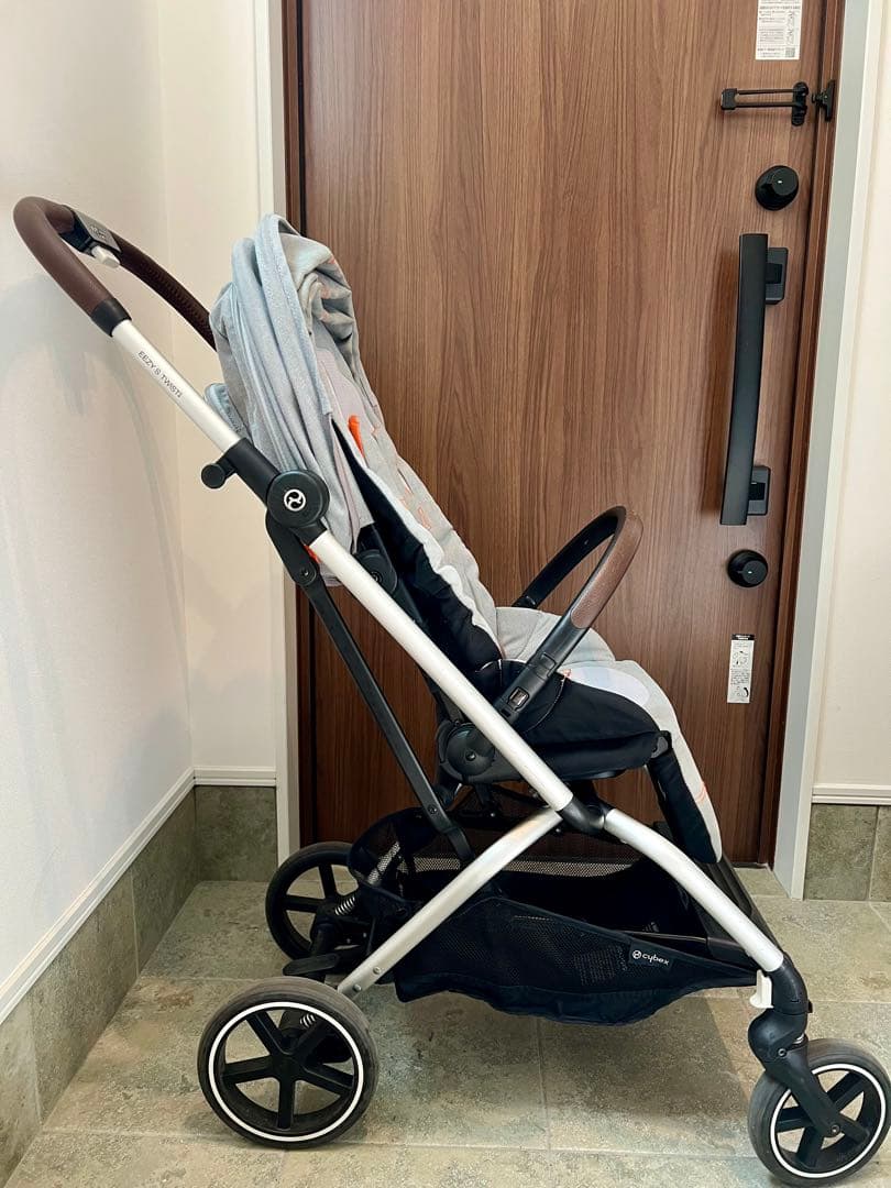 CYBEX EEZY S TWIST+ 2 ※国内未入荷品