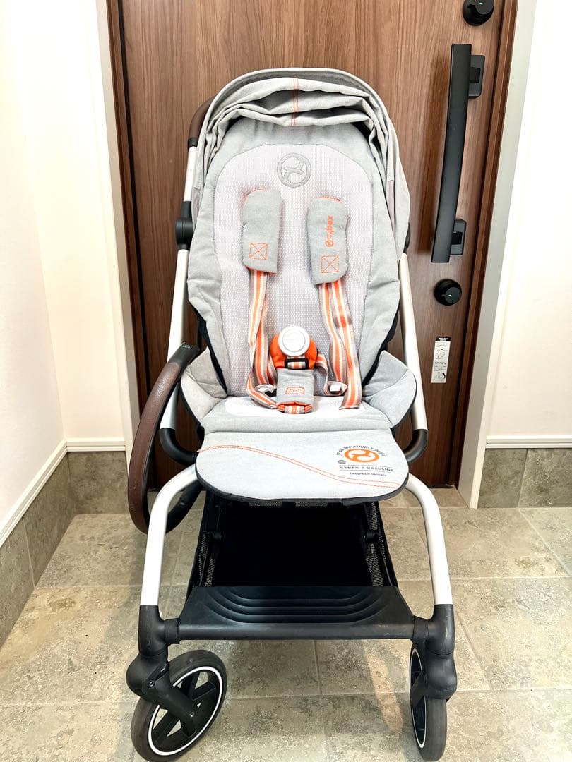 CYBEX EEZY S TWIST+ 2 ※国内未入荷品