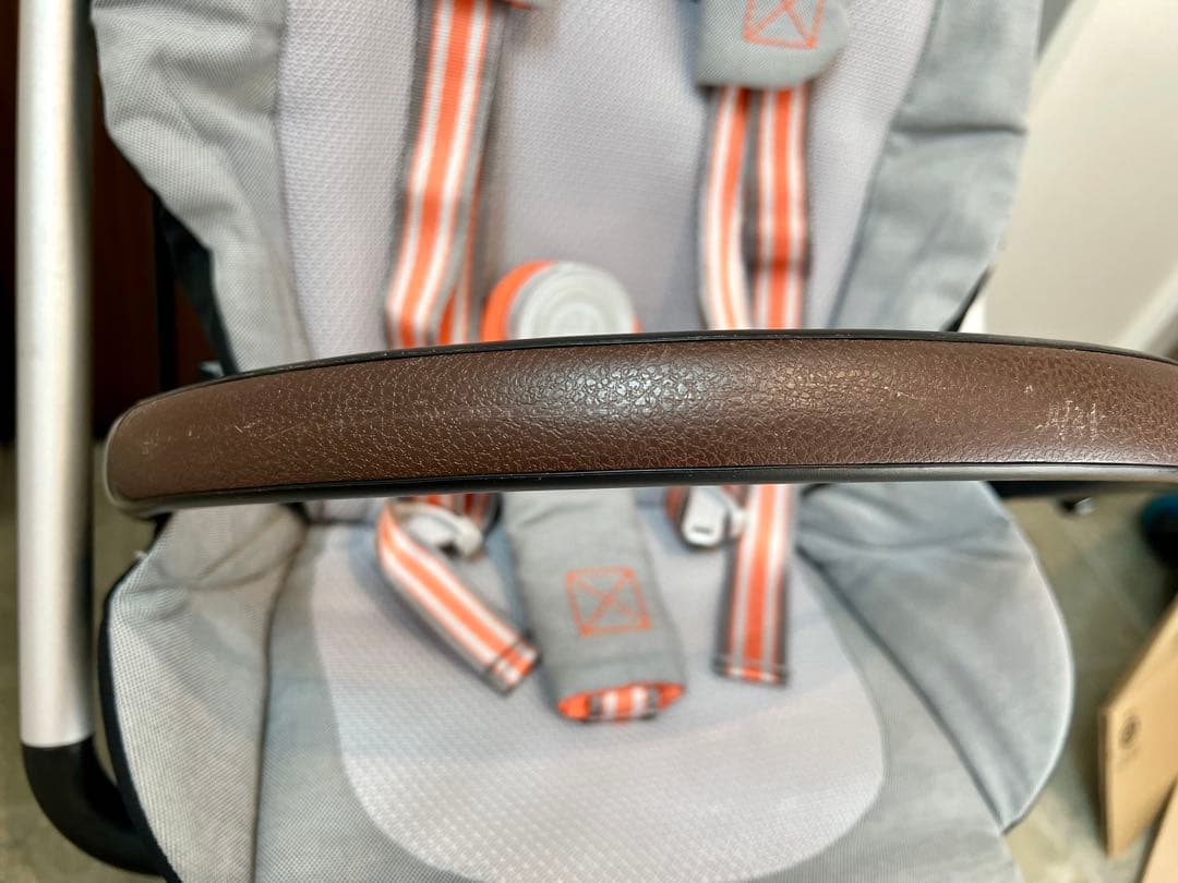 CYBEX EEZY S TWIST+ 2 ※国内未入荷品
