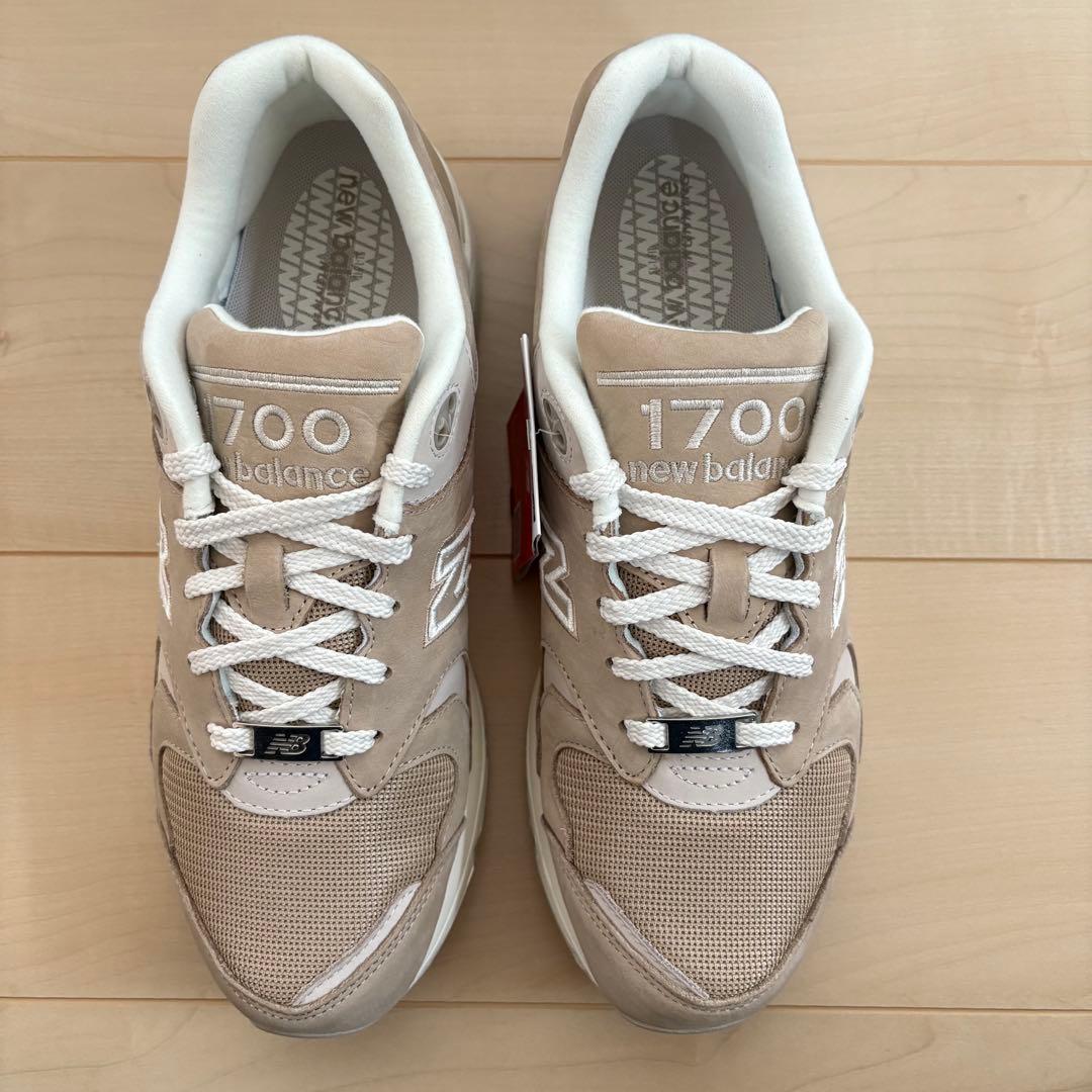 新品 New Balance ニューバランス CM1700NM ベージュ 28㎝
