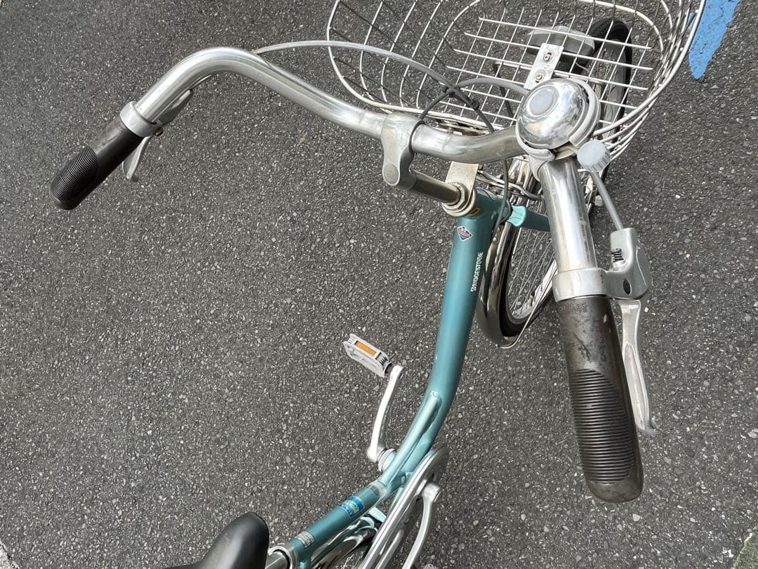 お*と様 中古ブリヂストン軽量アルミオート自転車24インチ★チェーンケース新品※