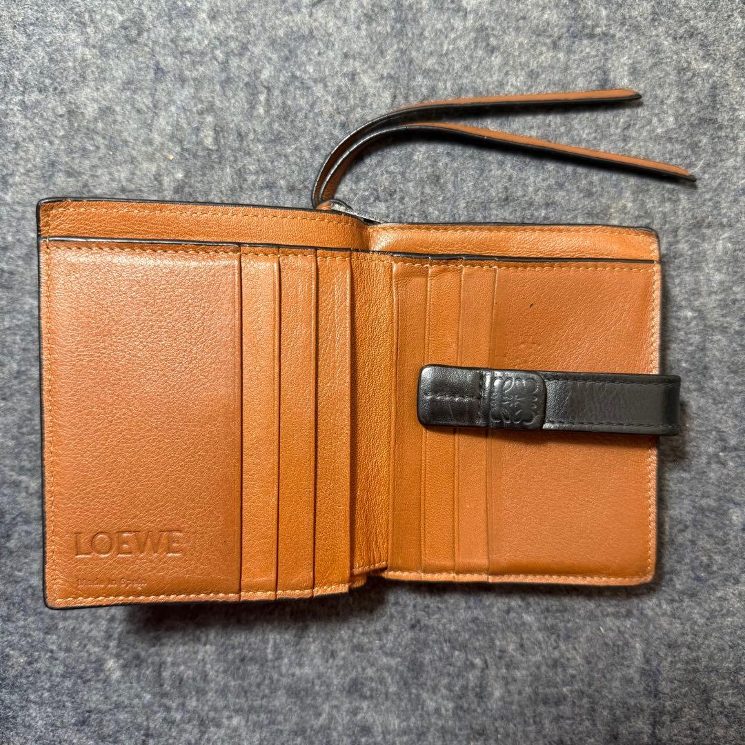 A*様 LOEWE ネイビー 二つ折り財布 コンパクトジップウォレット