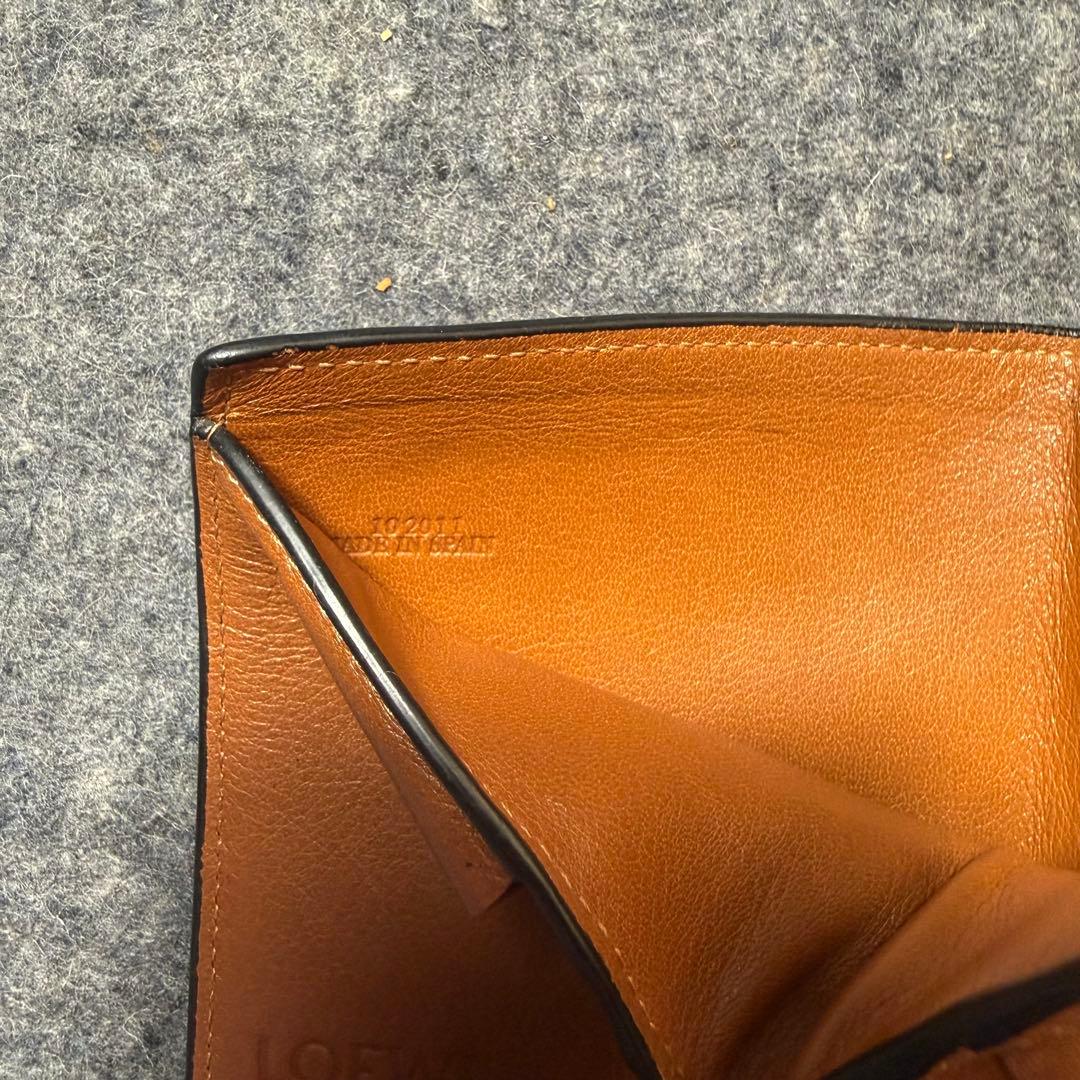 A*様 LOEWE ネイビー 二つ折り財布 コンパクトジップウォレット