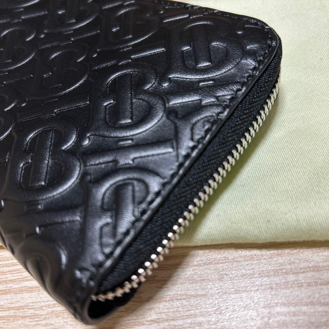 BURBERRY 黒 長財布