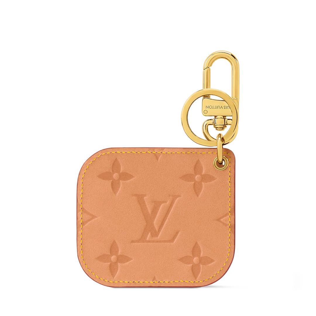 LOUIS VUITTON AIRPODS ケース LVチェーン ルイヴィトン