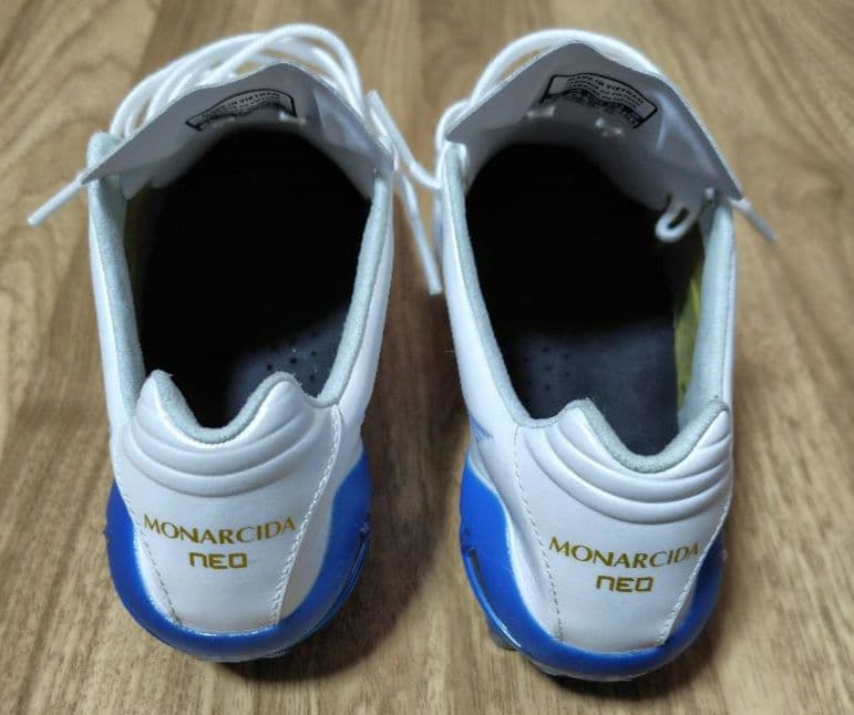 mizuno モナルシーダNEO III ELITE