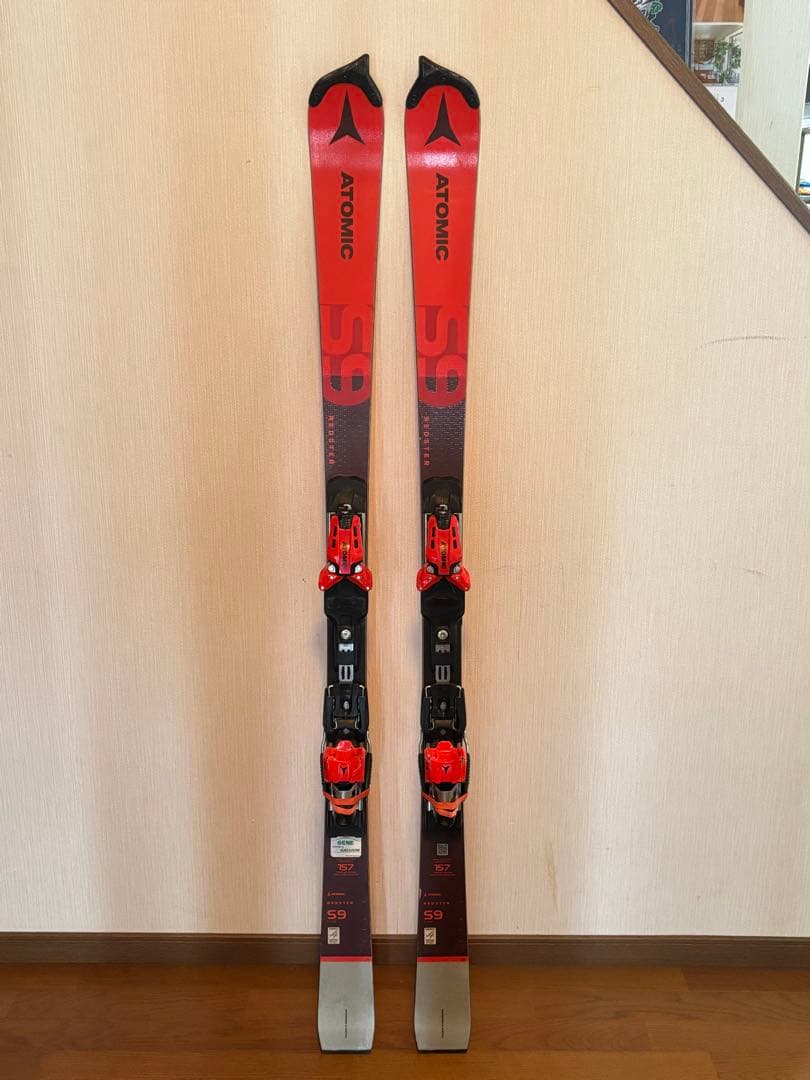 ATOMIC REDSTER 158cm スキー板