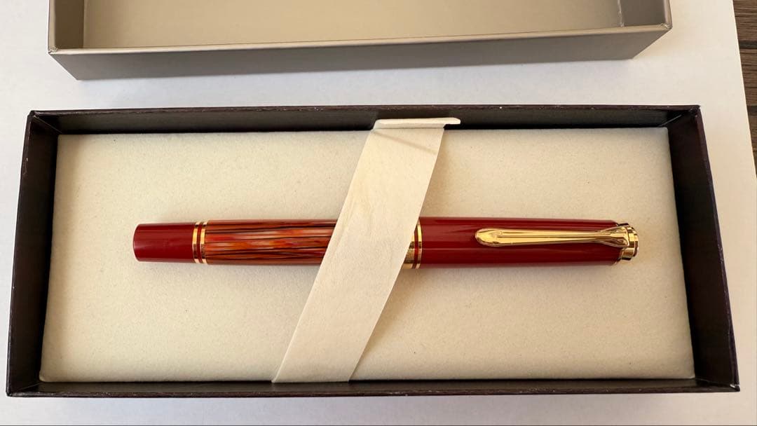 箱付きPelikan M600 万年筆 中字
