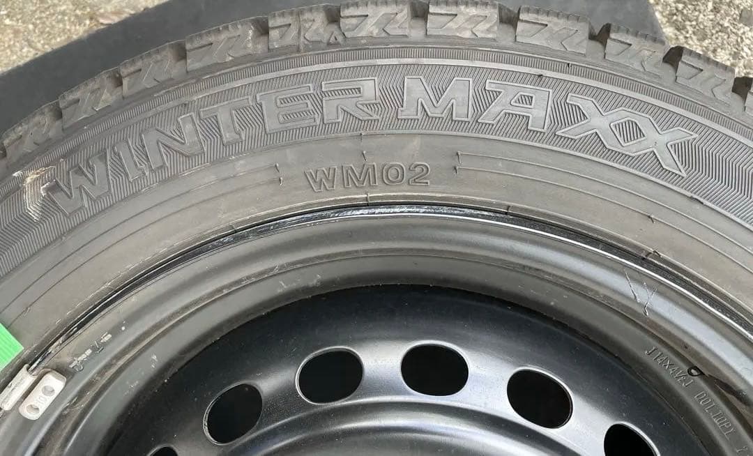 その① NBOX Nボックス 軽自動車 スタッドレス タイヤ 2本 ダンロップ