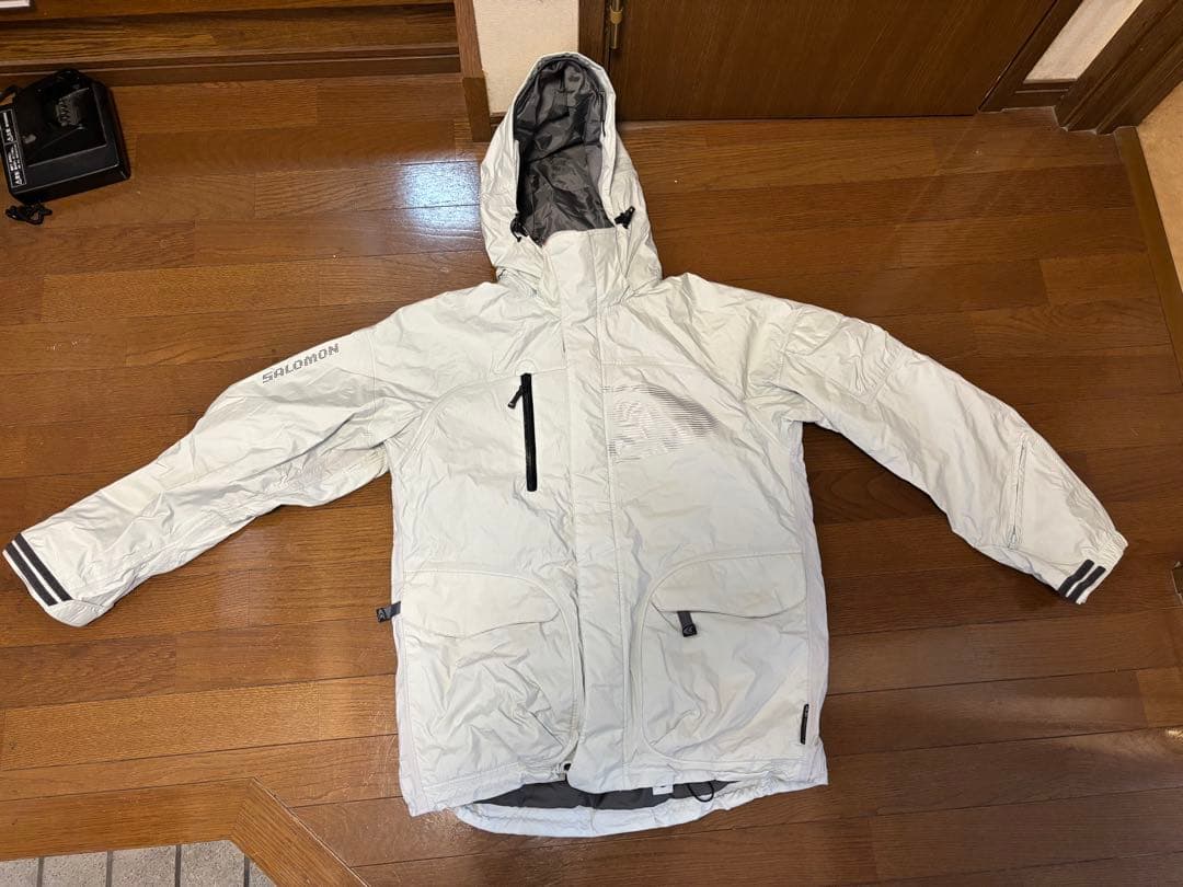 SALOMON スノーウェア　上下セット