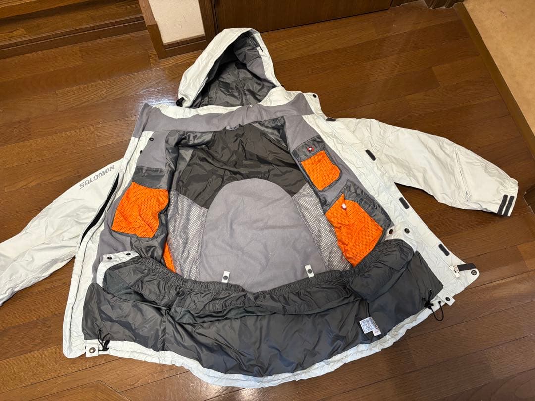SALOMON スノーウェア　上下セット