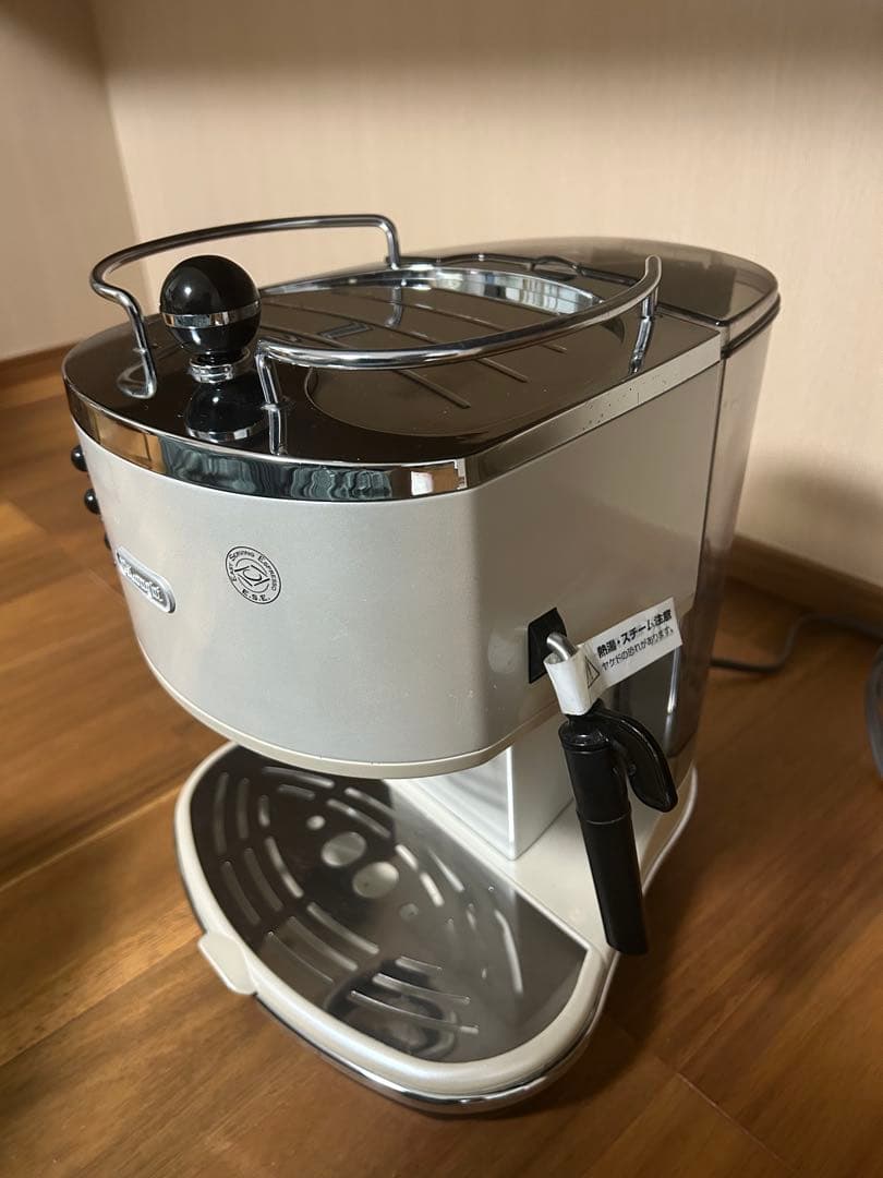 DELONGHI エスプレッソマシン/EC0310W