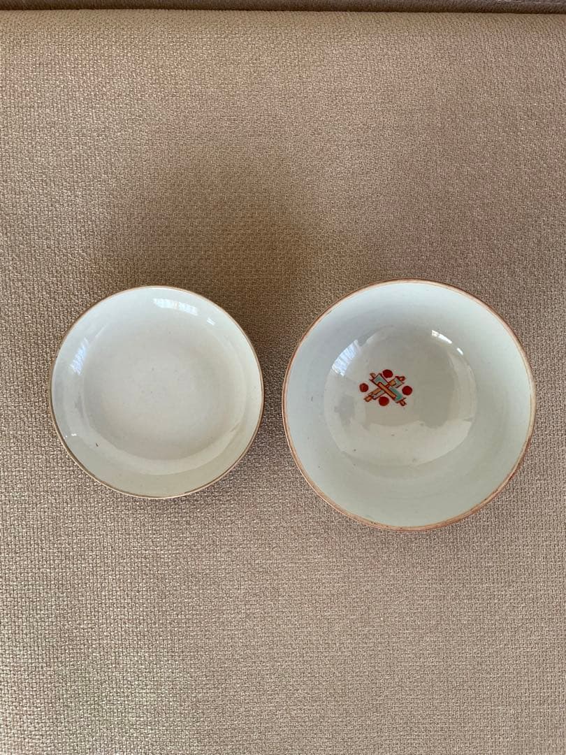 古伊万里 赤玉瓔珞文蓋茶碗 古美術 桃凛 11月購入
