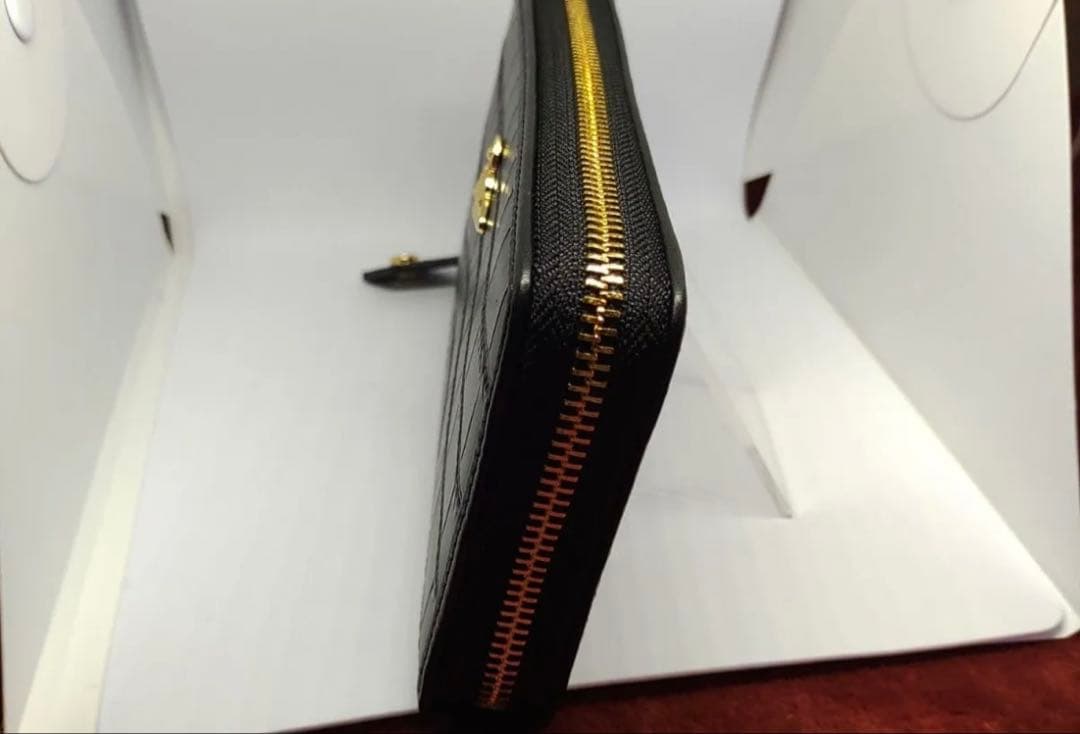329箱付き Vivienne westwood ヴィヴィアン長財布