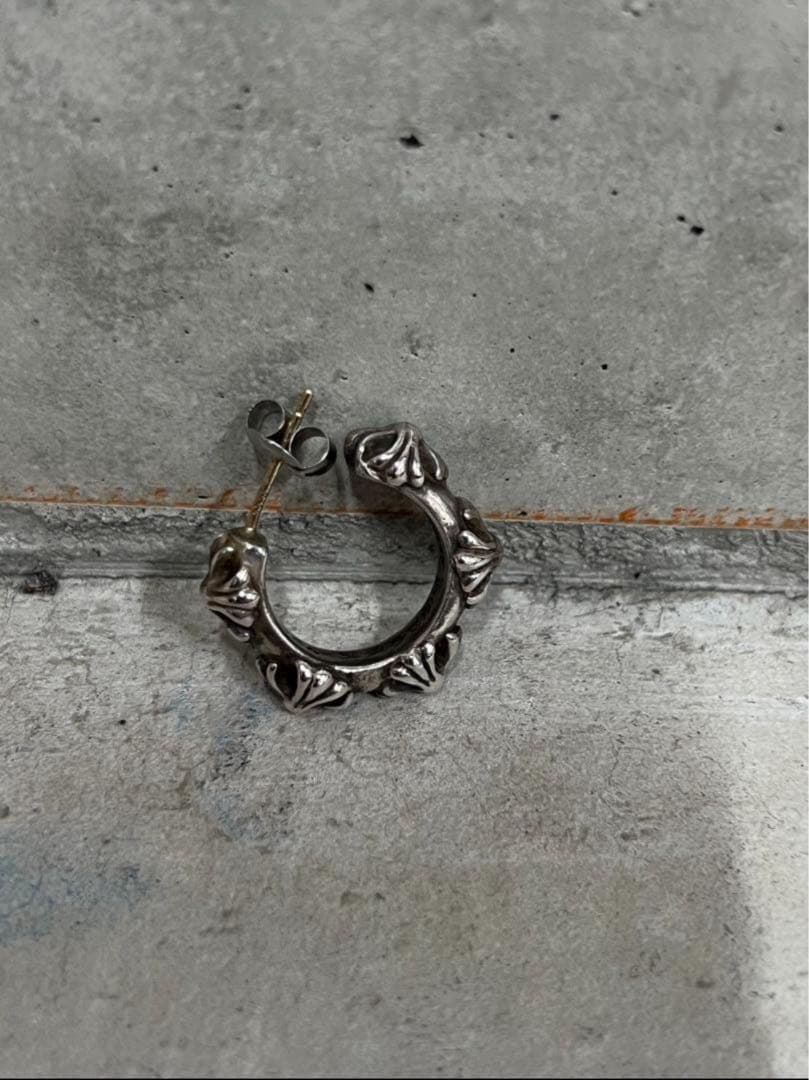 Chrome Hearts HOOP CROSS SML ピアス