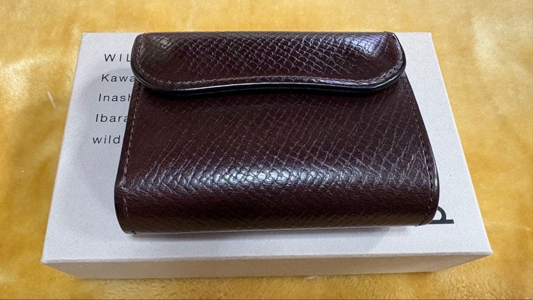 け*い様 ワイルドスワンズ　イーノ　型押し　サドルプルアップ