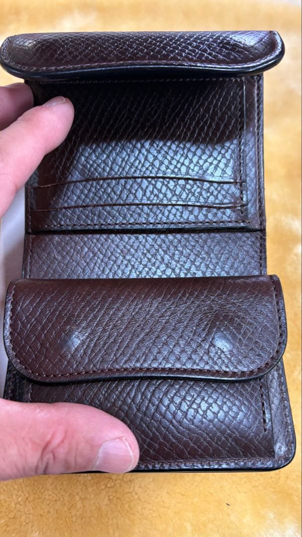 け*い様 ワイルドスワンズ　イーノ　型押し　サドルプルアップ