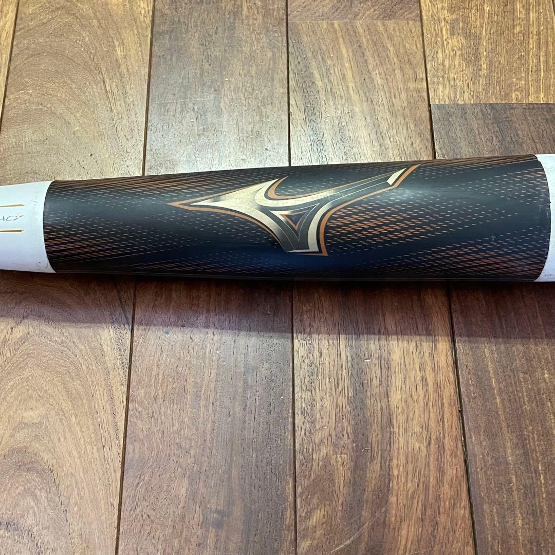 ビヨンドマックスレガシー バット 軟式 少年用 ホワイト 80cm 570g