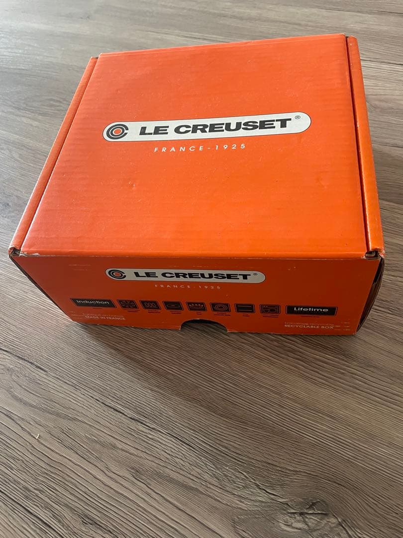 LE CREUSET ル・クルーゼ ２０チェリーレッド 赤 両手鍋ココットロンド