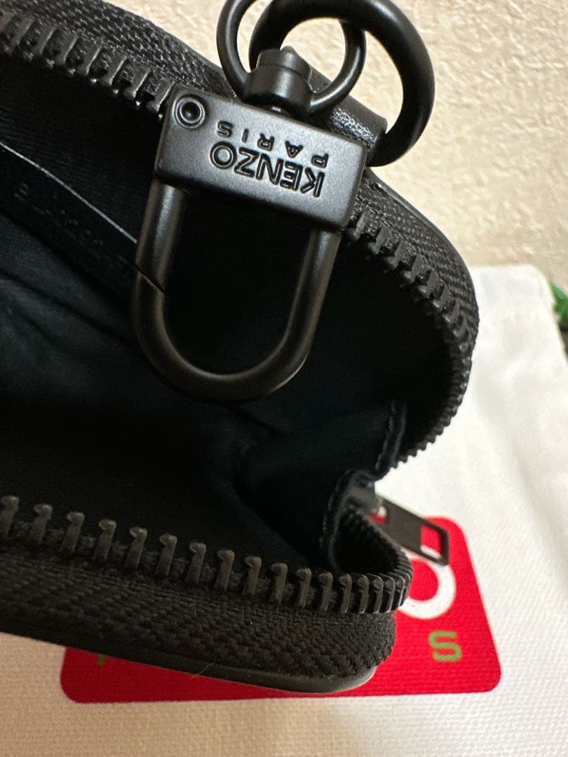 KENZO AirPodsケース　ブラック