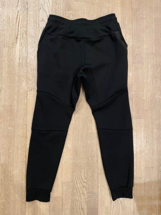 ☆極美品！☆NIKE テックフリース ジョガーパンツ ブラック 大人気　M