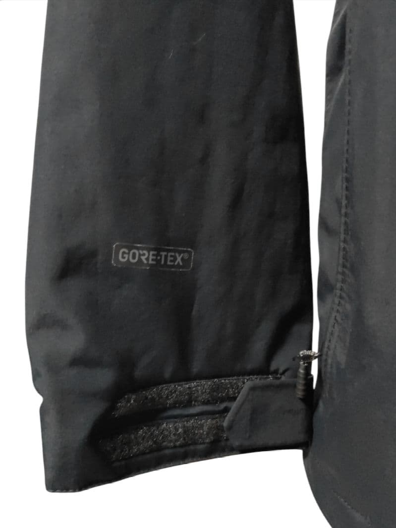 M*a様 新品 長期在庫品 VOLCOM GORE-TEX スノーボードジャケッ