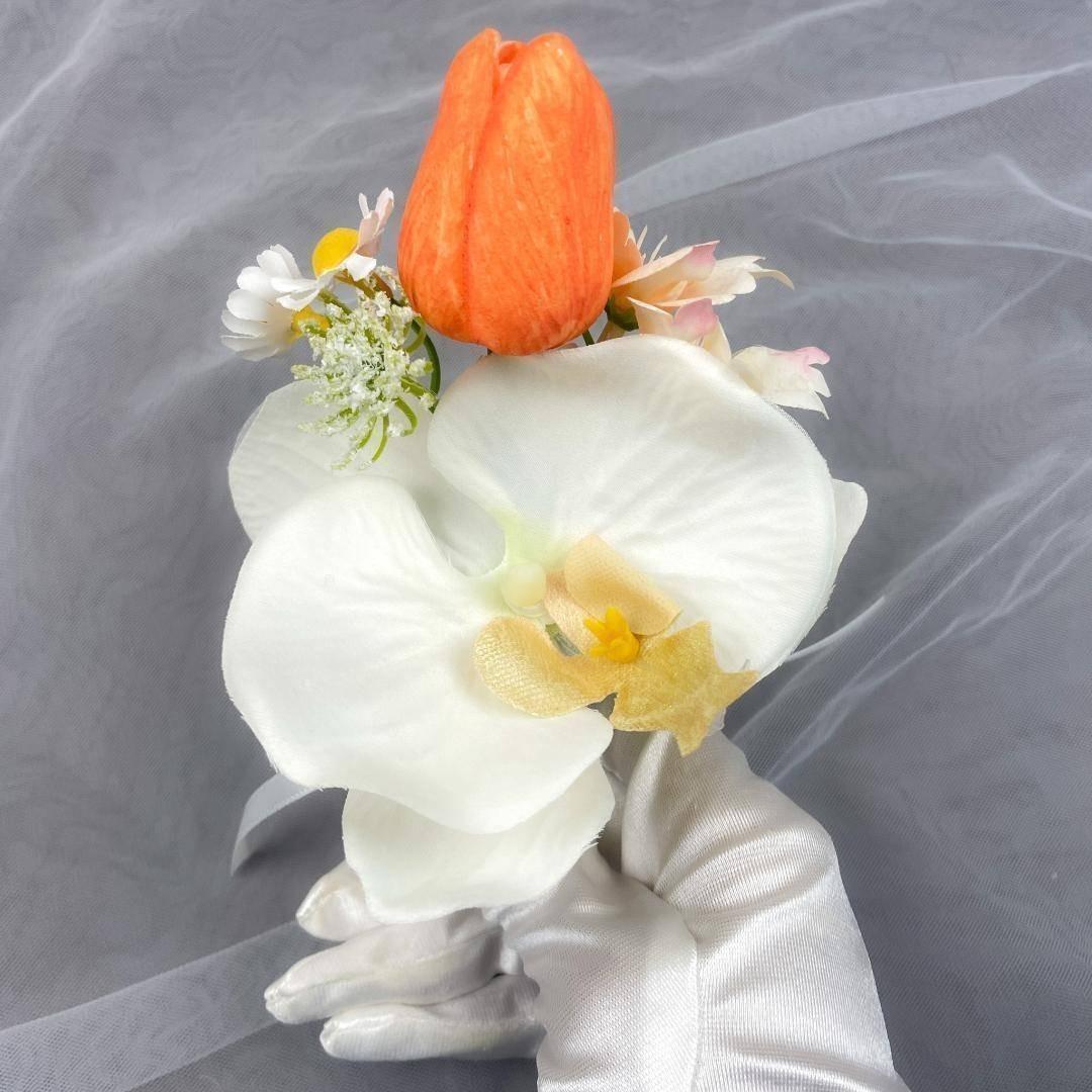 【2点セット】チューリップが可憐に彩る♪胡蝶蘭入り豪華ホワイトブーケ風