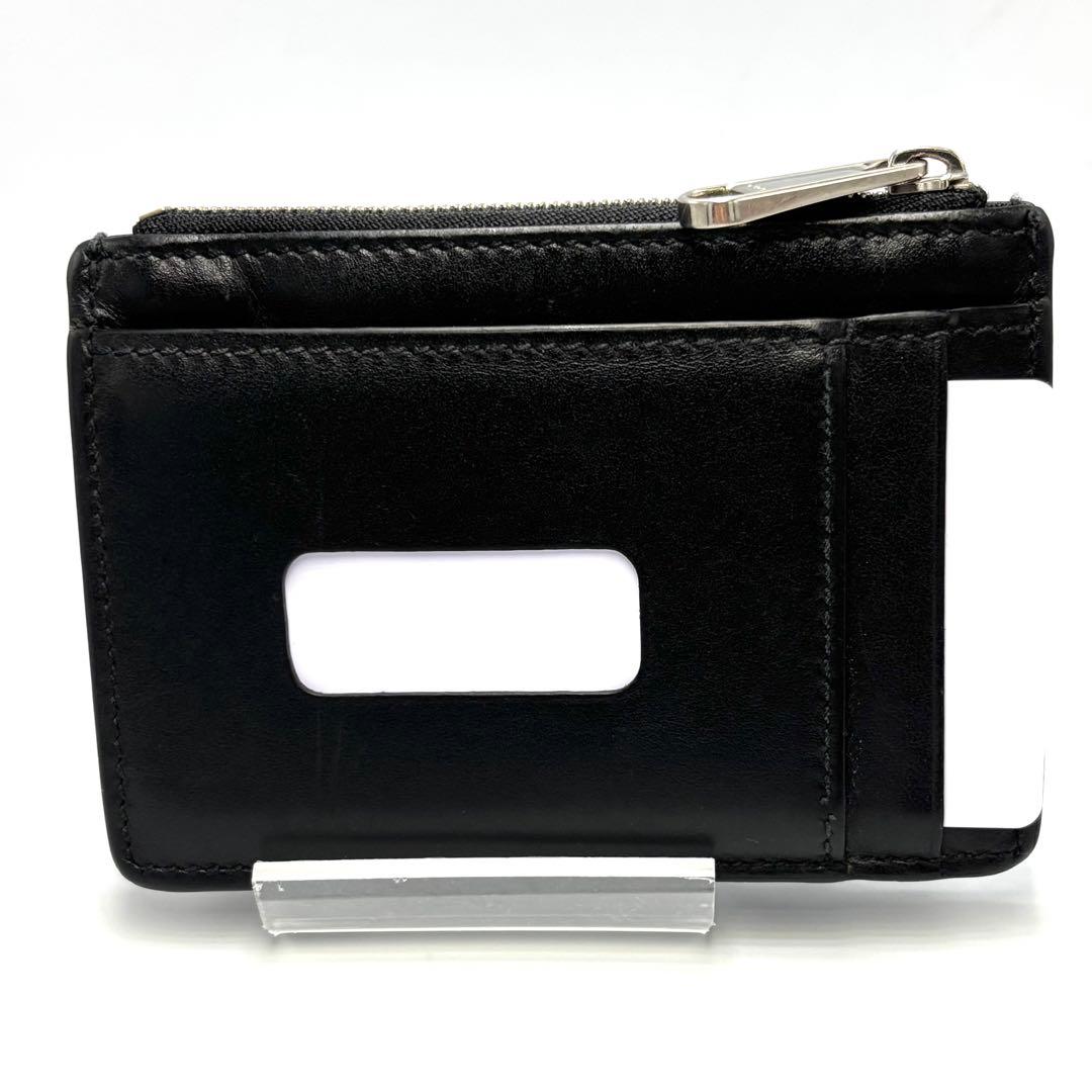 美品　Gucci ブラック GGパターンレザー ケース　カードケース