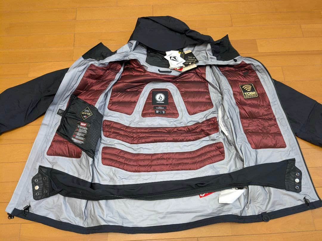 新品未使用VOLCOM ボルコム TDS INF GORE-TEX JAC