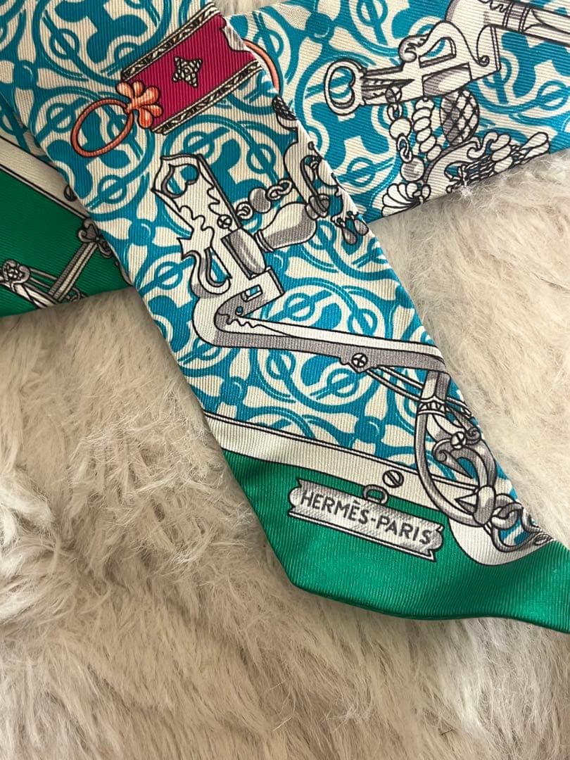 【極美品】エルメス ツイリー モール・エ・グルメット・リミックス グリーン